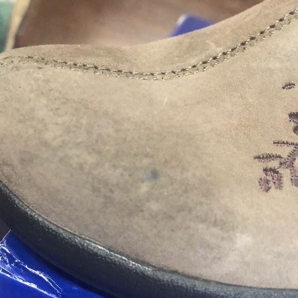 Klogs - Picture 6 of 8